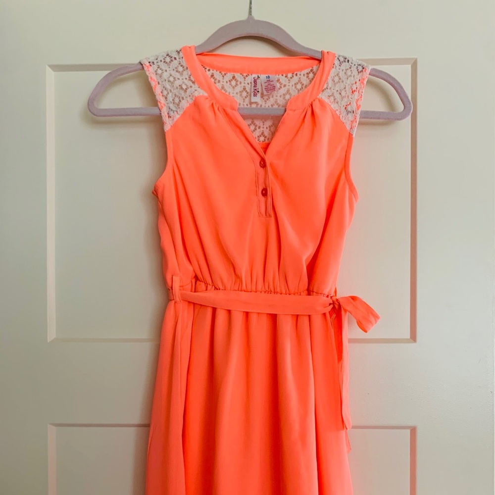Girls coral dress. Size 10. Great condition.